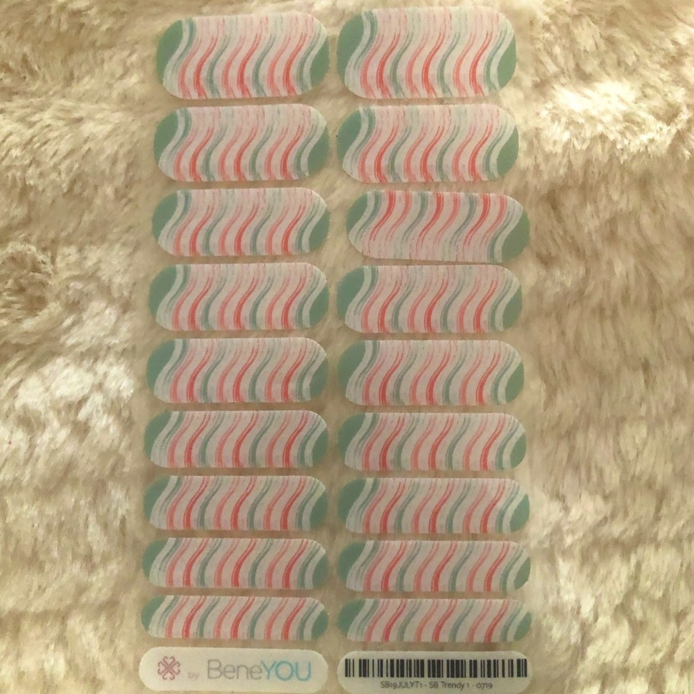 FULL SHEET: Jamberry StyleBox Exclusive July 2019 nail wrap
